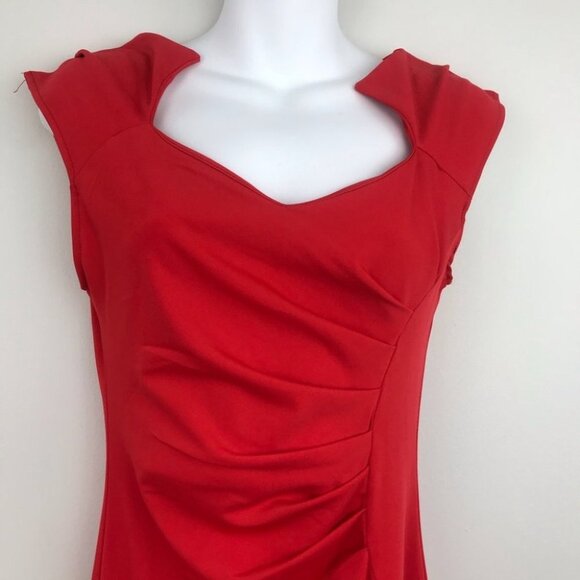 Elegant Red Midi Dress - Picture 9 of 12